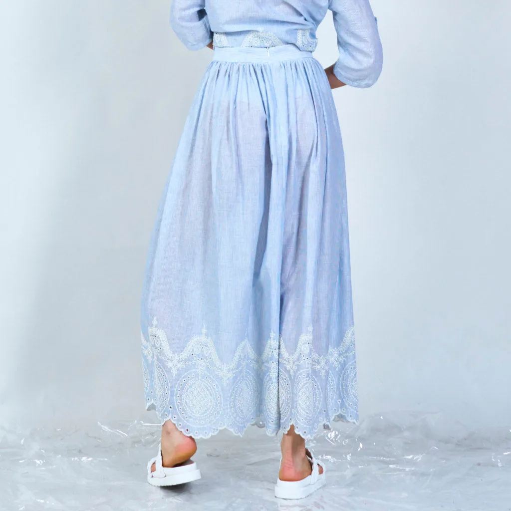 Elegant maxi skirt with lace trim wholesale