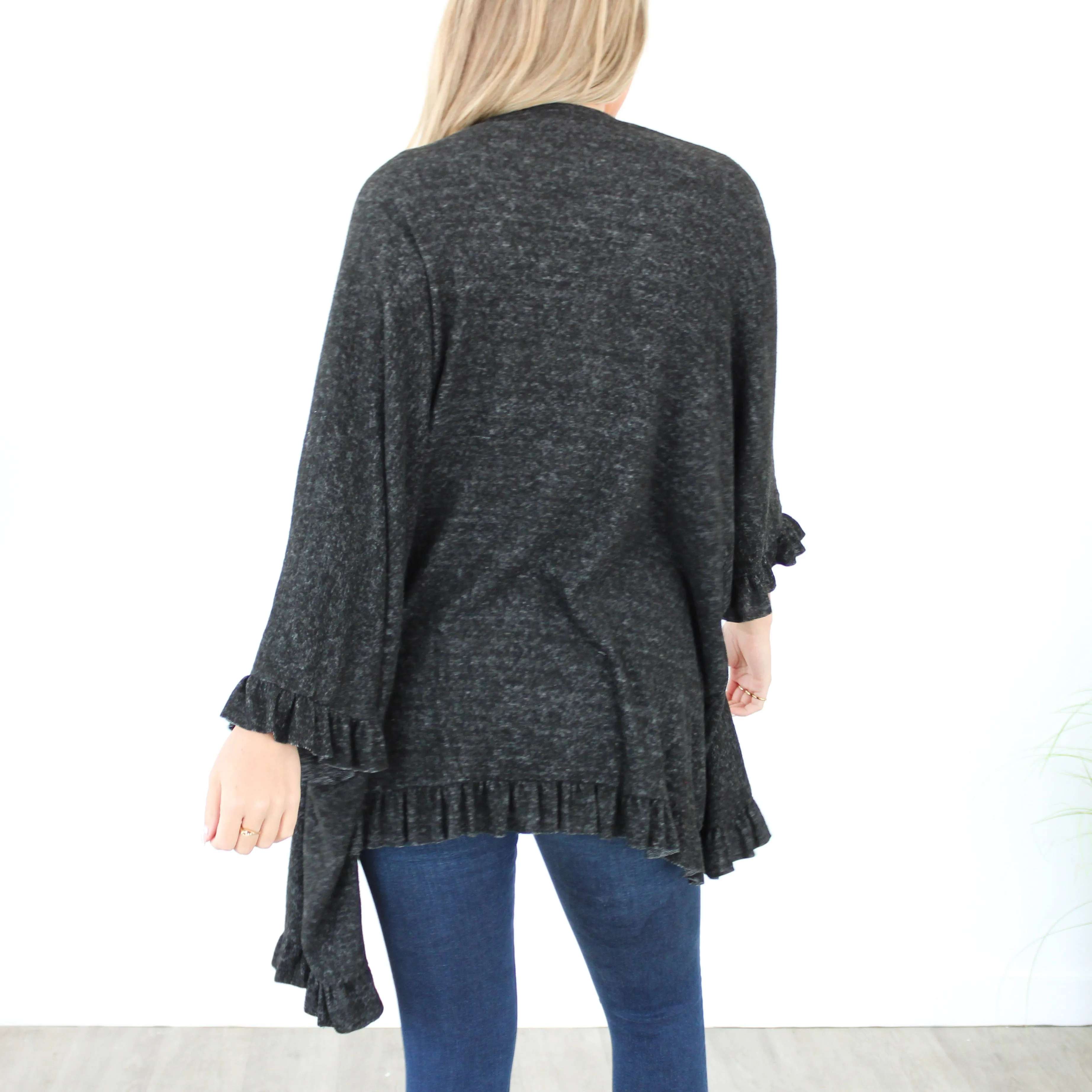 Hacci Ruffle Cardigan