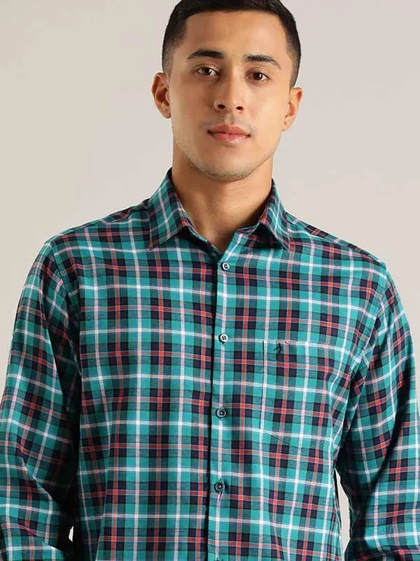 Men Checked Full Sleeve Cotton Blend Shirt