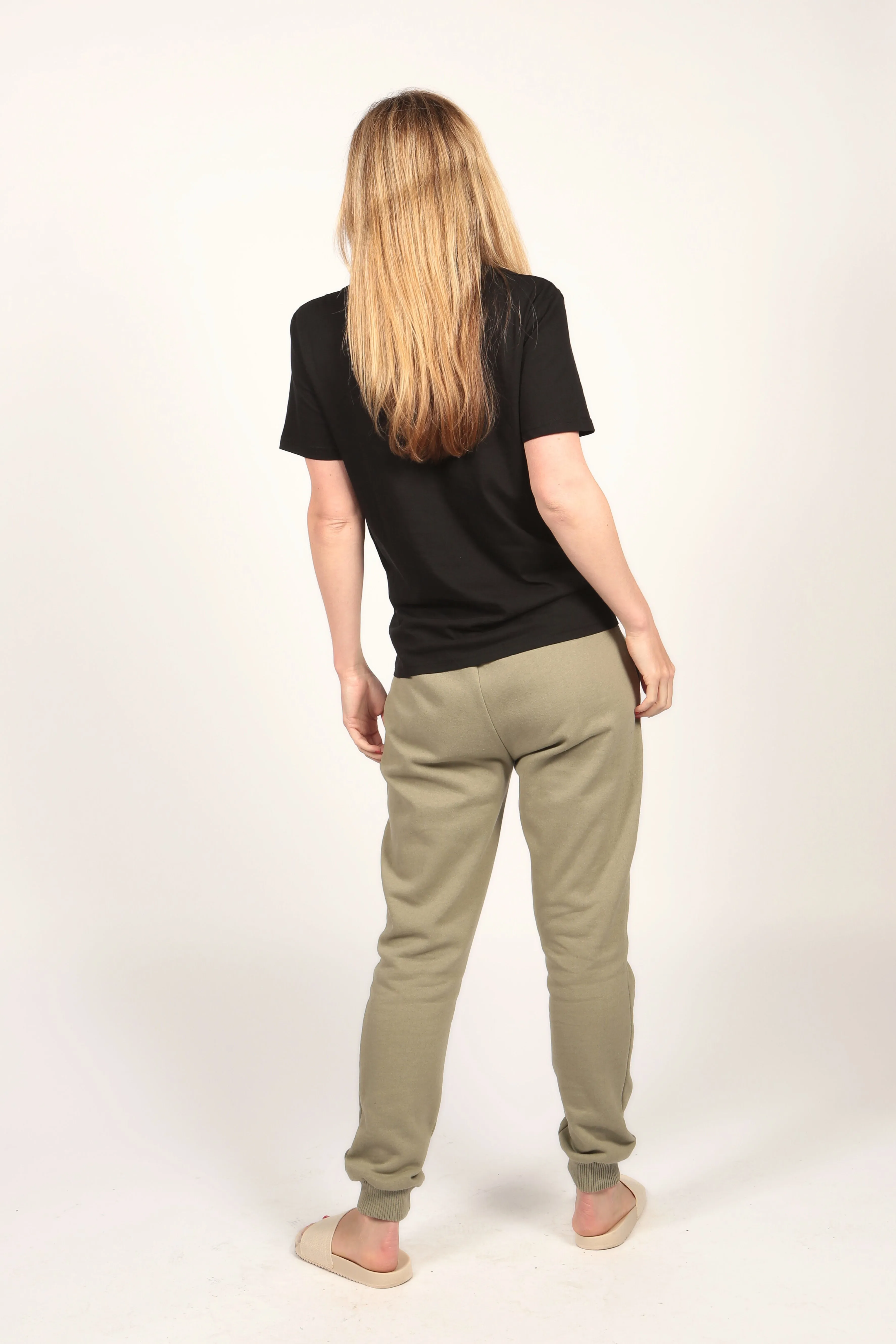 SIGNATURE CUFFED UNISEX JOGGER