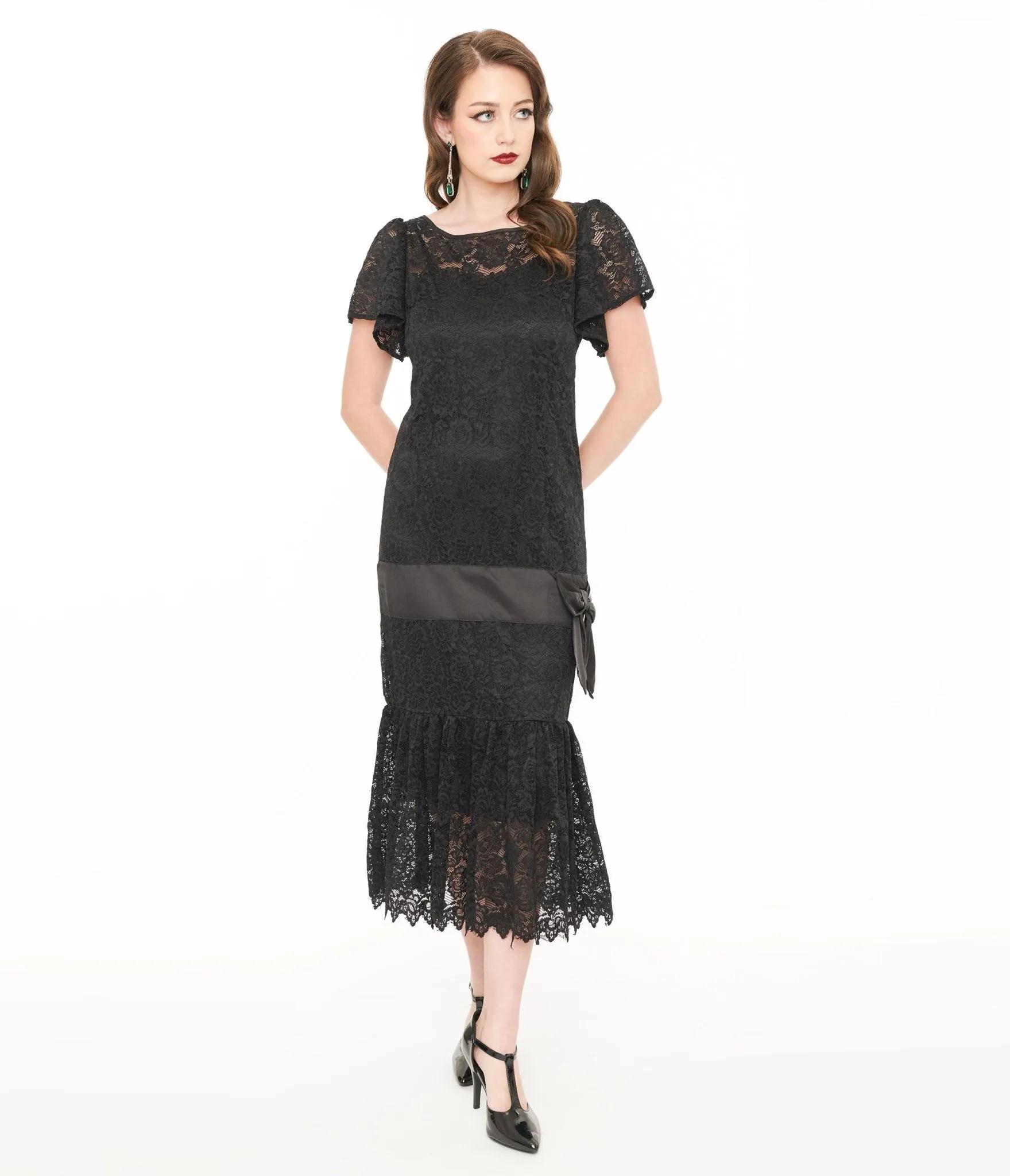 Unique Vintage 1920s Black Floral Lace & Bow Flapper Dress